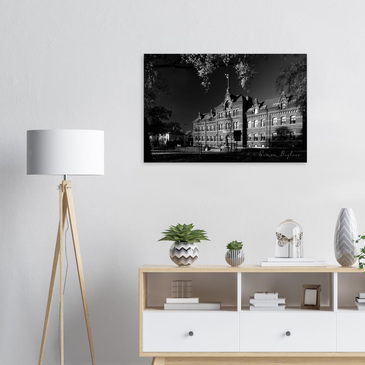 0a8e2eaf-5f5f-44d1-b85d-9512634df810