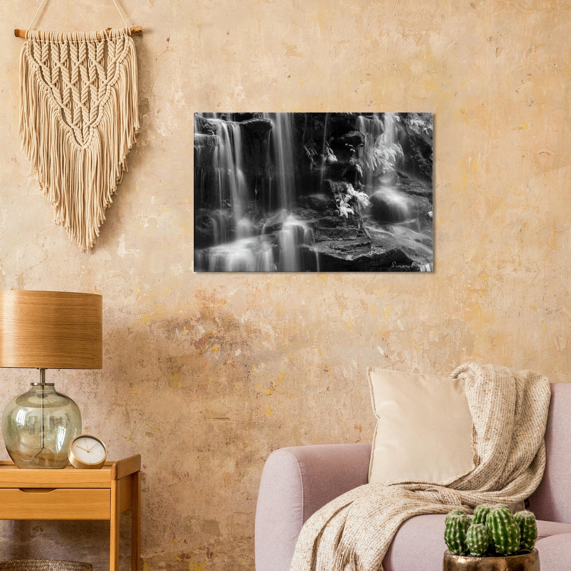 6832b4b7-3d69-4703-9e31-d27a25a1e07e