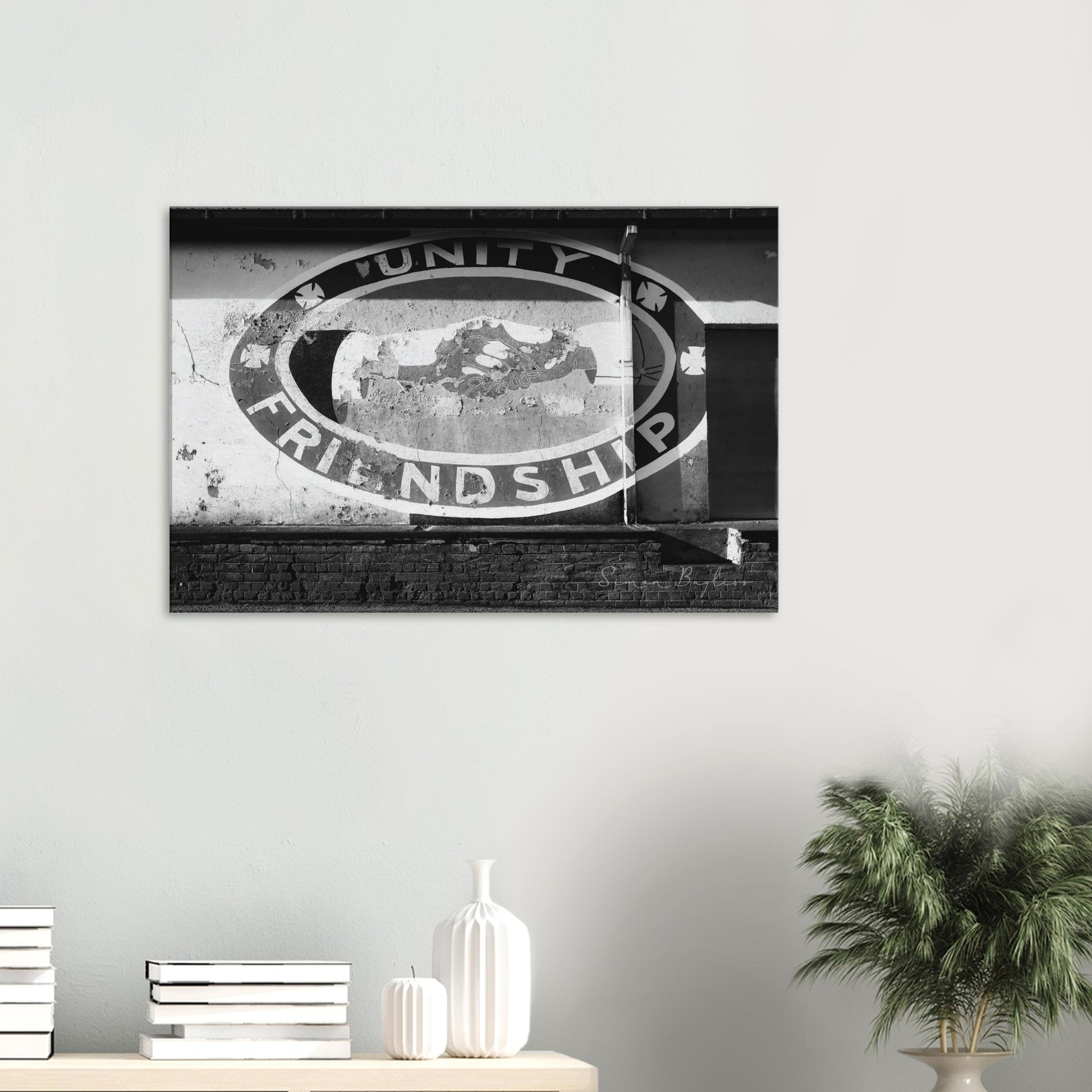 82094759-6084-46d8-89f1-bc062aa0e5fa