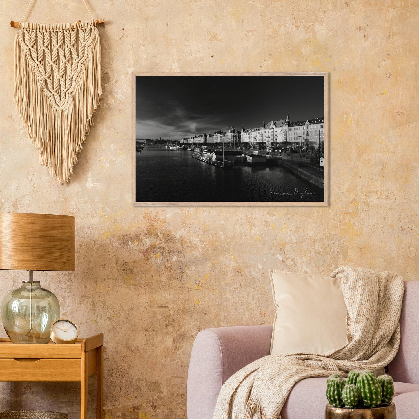 a16de3f4-c353-43af-afa5-d637f4b2860d