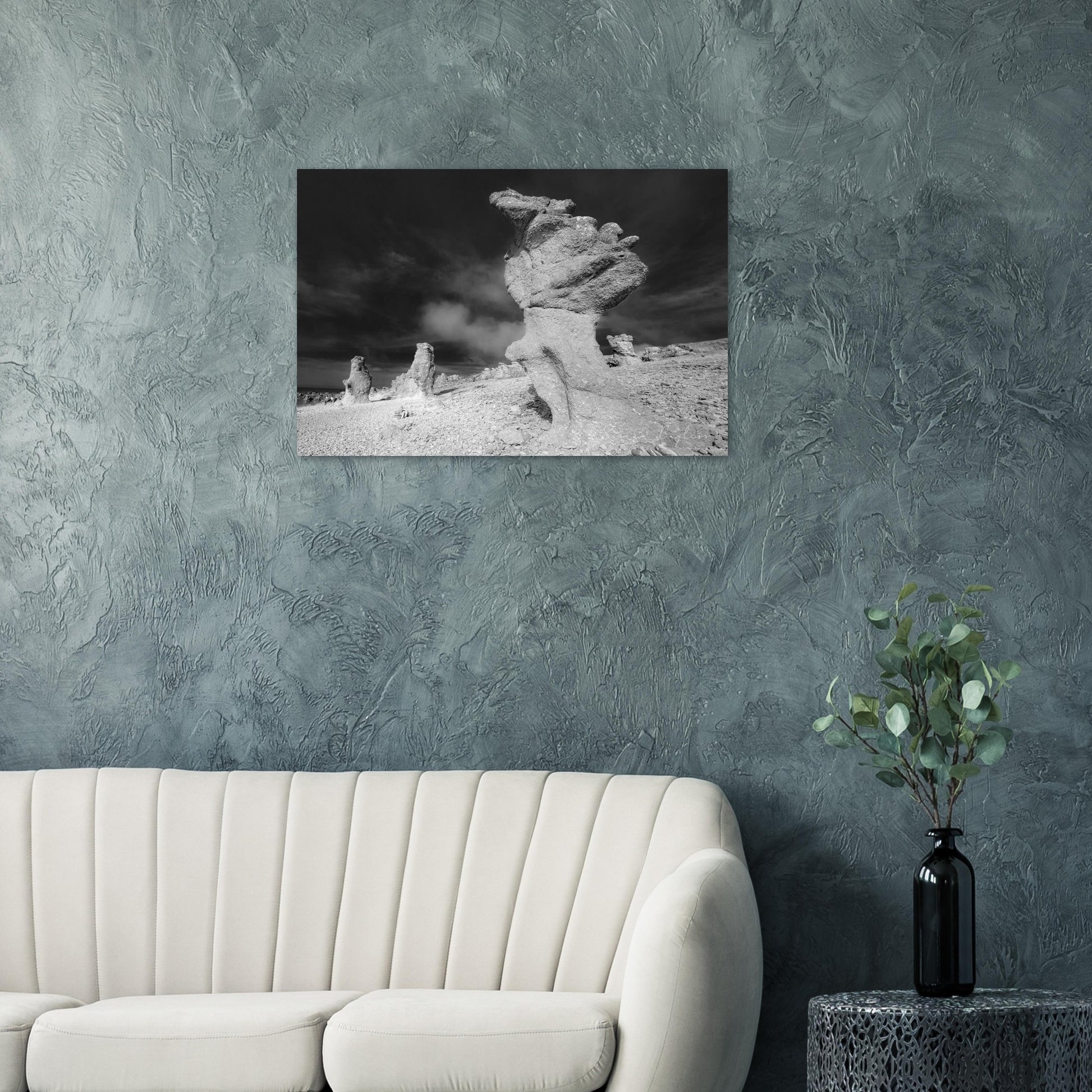 abd05094-22bc-42a1-9093-30aa70f67f37