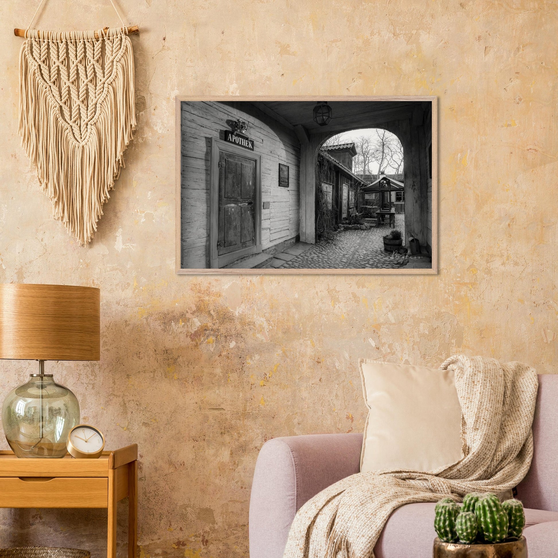 cabe40b9-800f-4f16-a37b-44d249fdfbc5