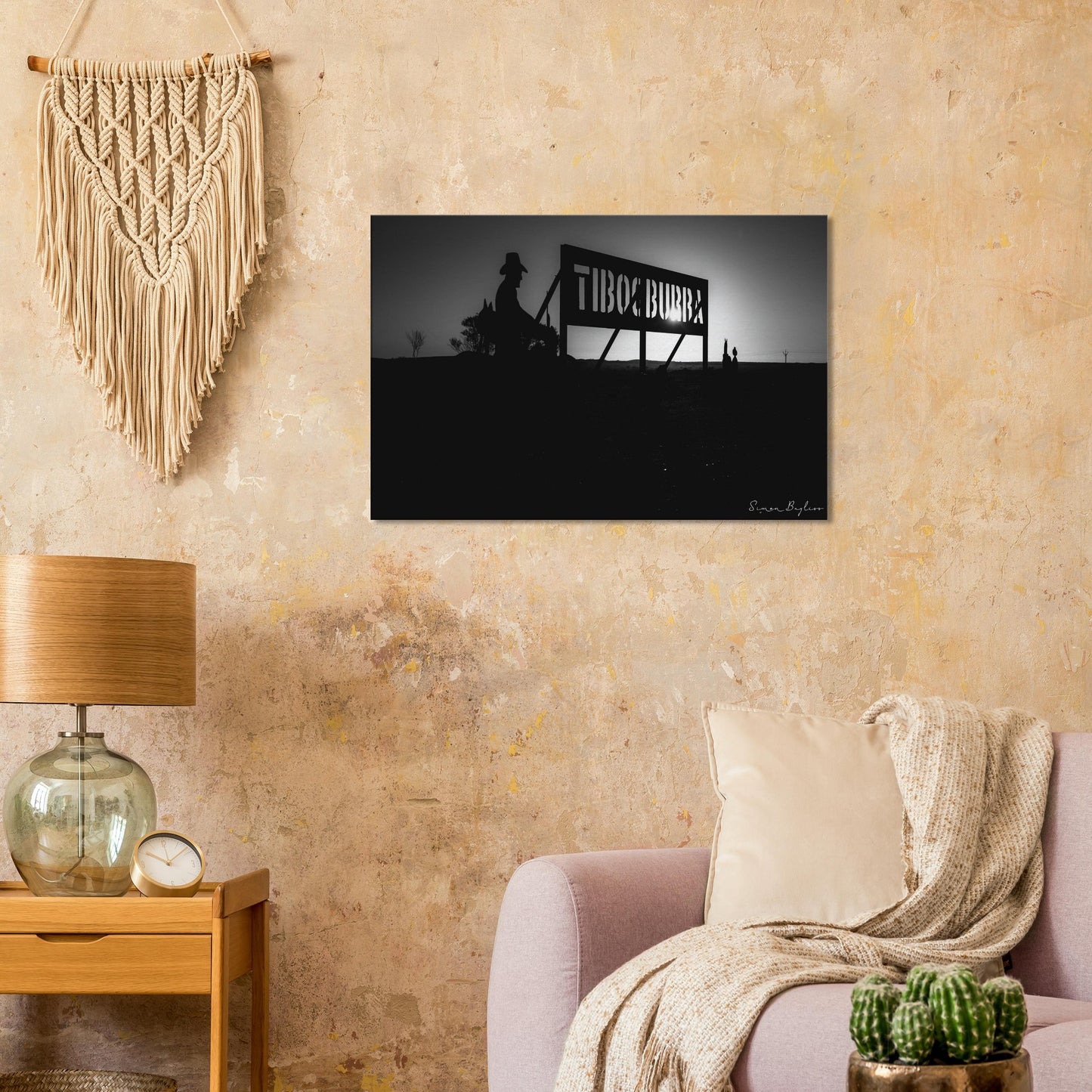 da8d053b-9bce-4dc1-8fd3-8b9cc8f37b4a