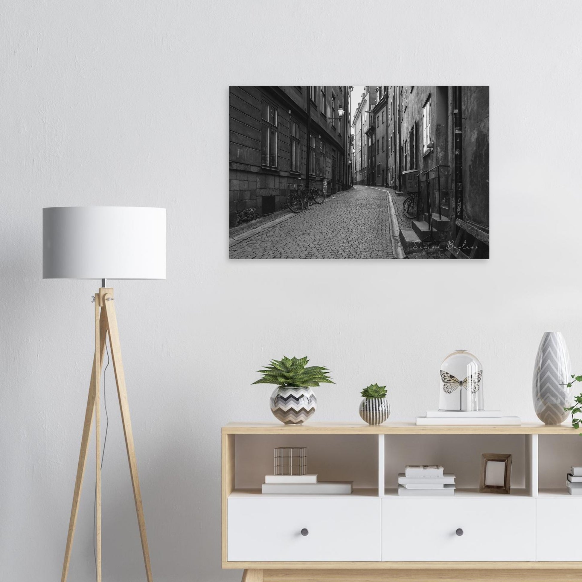 dad6af9b-7eae-4327-99b2-9969b2f56e42