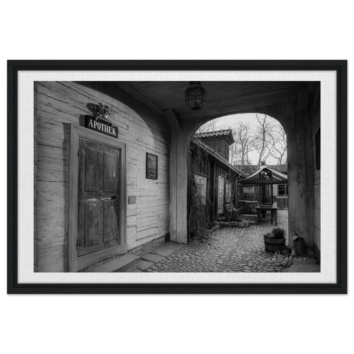 e8a7b33a-7d33-4dfa-9e12-90d8ffd93f1e